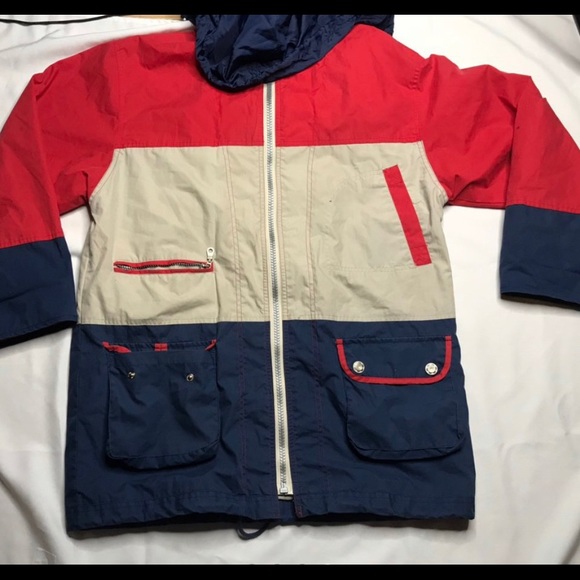 Avon Style Jacket - Picture 3 of 3